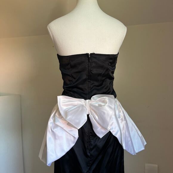Vintage Formal Evening Ballgown Black Tie Peplum Poofy Strapless Maxi Size‎ 6 - Picture 9 of 9